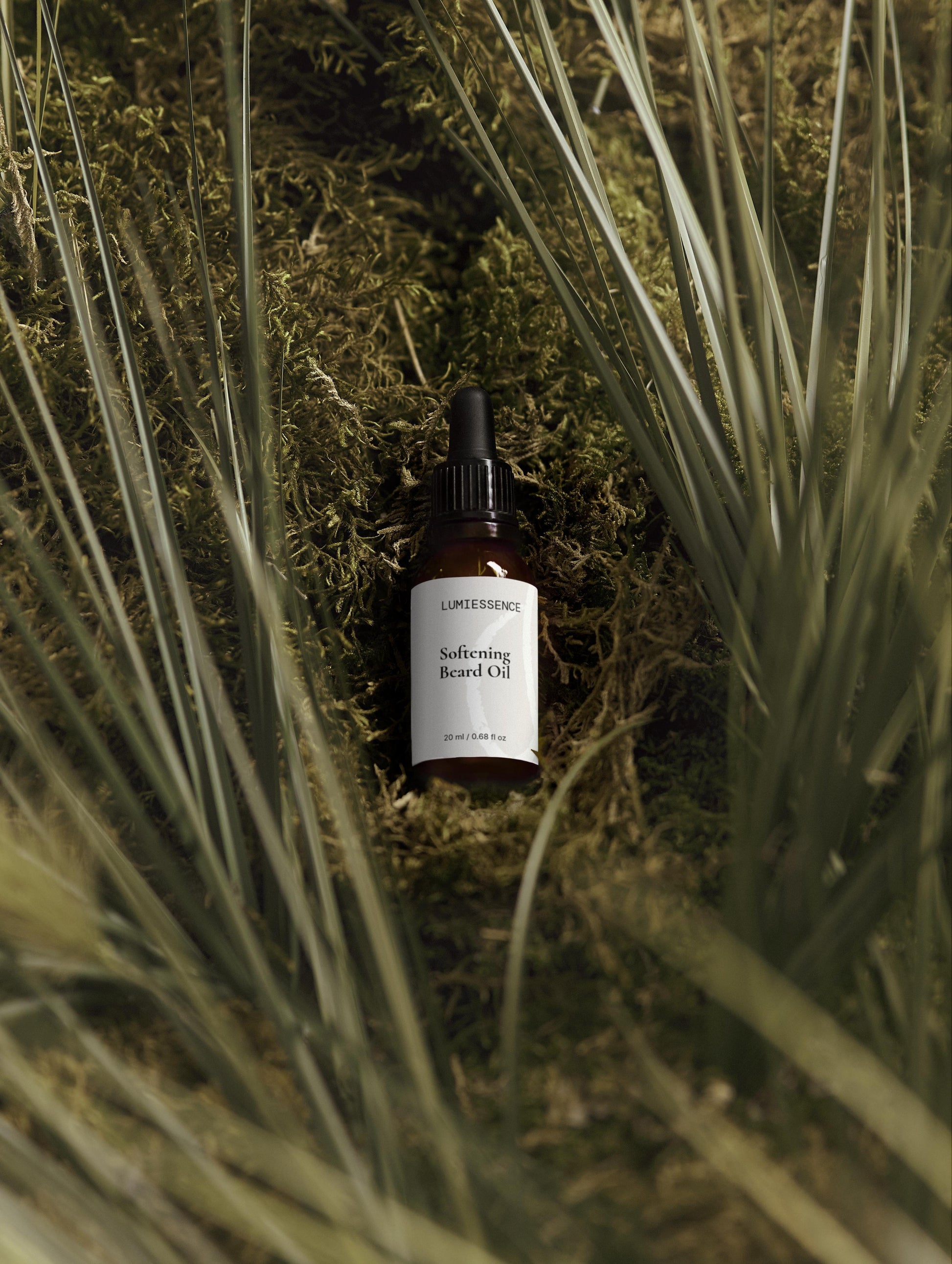 Beard oil texture, reflecting premium quality ingredients for skin and hair care.